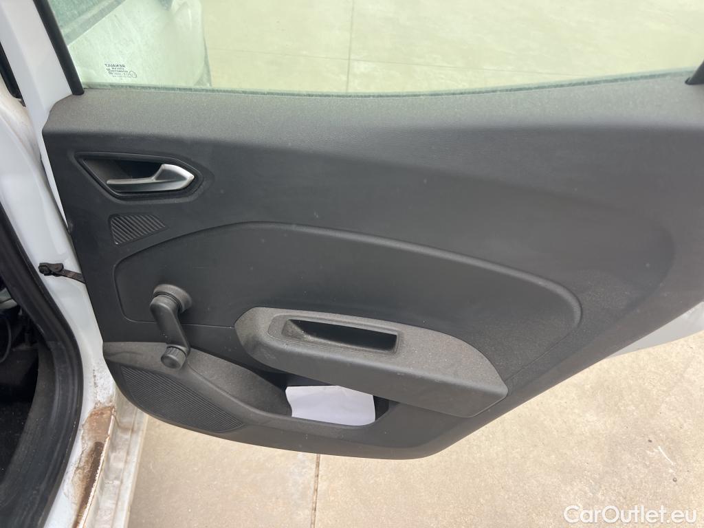  Renault  Clio RENAULT  / 2019 / 5P / berlina con portón Life SCe 49 kW (67CV) #9