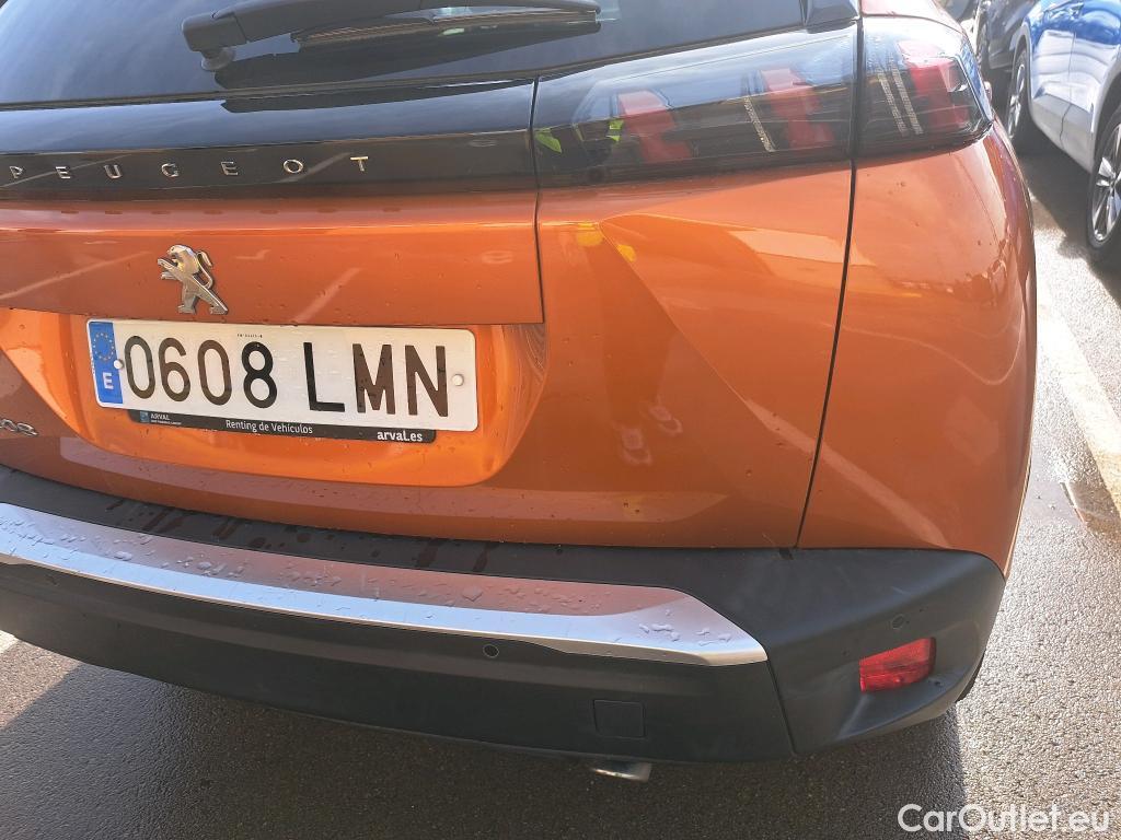  Peugeot  2008 PEUGEOT  / 2019 / 5P / todoterreno Allure BlueHDI 81kW (110CV) #44