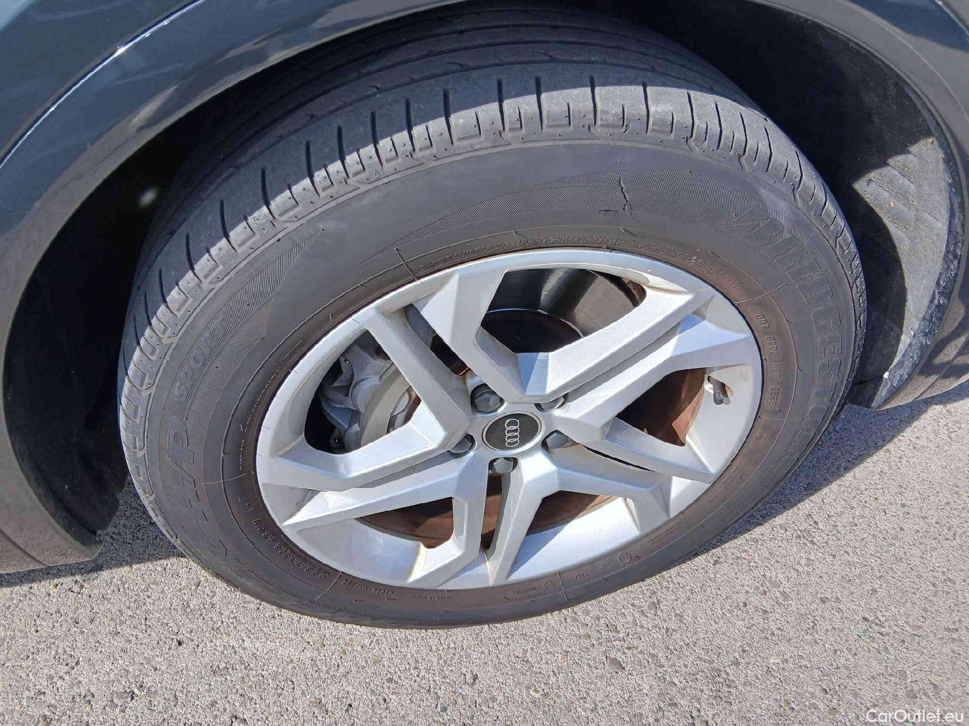 Audi  Q5 AUDI  / 2020 / 5P / todoterreno Advanced 35 TDI 120kW S tronic (AC2) #1