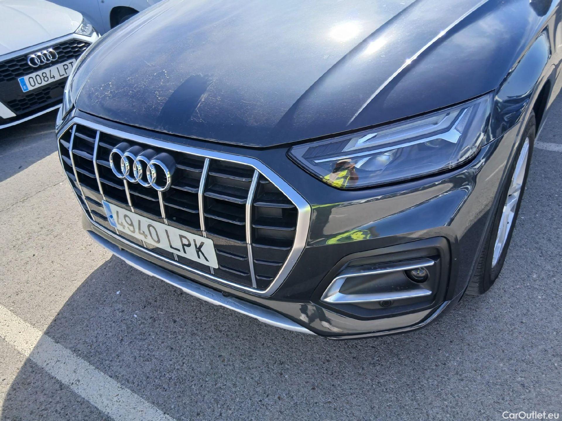  Audi  Q5 AUDI  / 2020 / 5P / todoterreno Advanced 35 TDI 120kW S tronic (AC2) #5