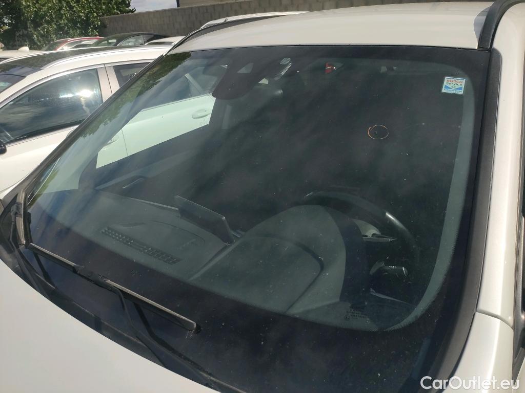  Bmw  X1 BMW  / 2019 / 5P / todoterreno sDrive18d #1