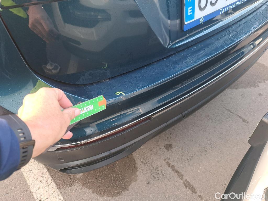  Volkswagen  Tiguan VOLKSWAGEN  / 2020 / 5P / todoterreno Life 2.0 TDI 110kW (150CV) DSG #9