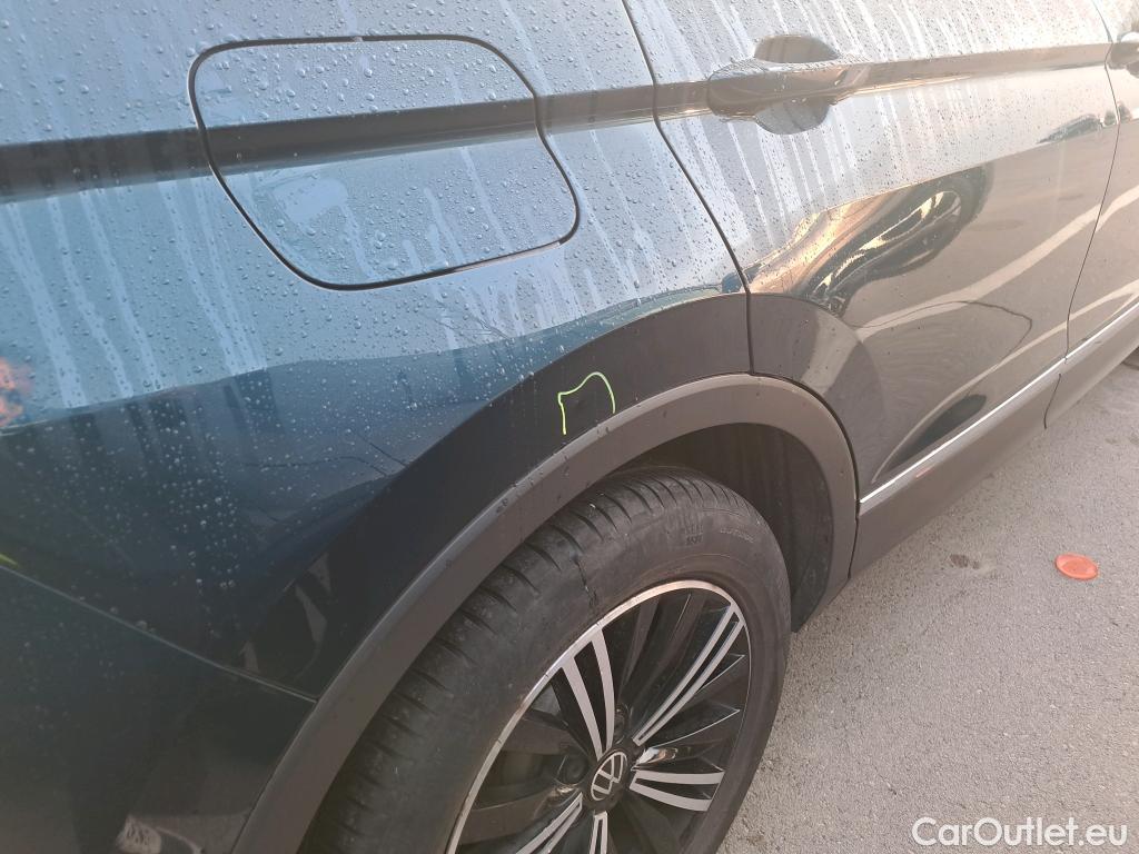  Volkswagen  Tiguan VOLKSWAGEN  / 2020 / 5P / todoterreno Life 2.0 TDI 110kW (150CV) DSG #1
