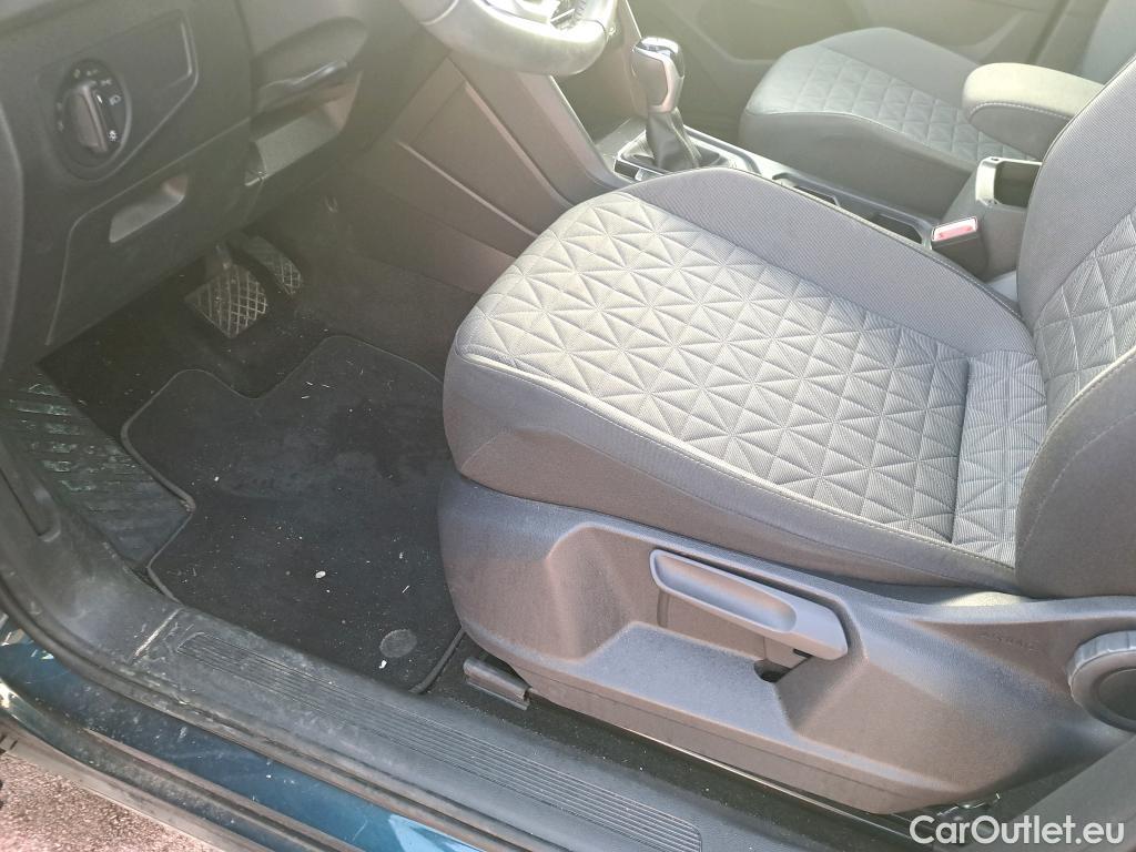  Volkswagen  Tiguan VOLKSWAGEN  / 2020 / 5P / todoterreno Life 2.0 TDI 110kW (150CV) DSG #13