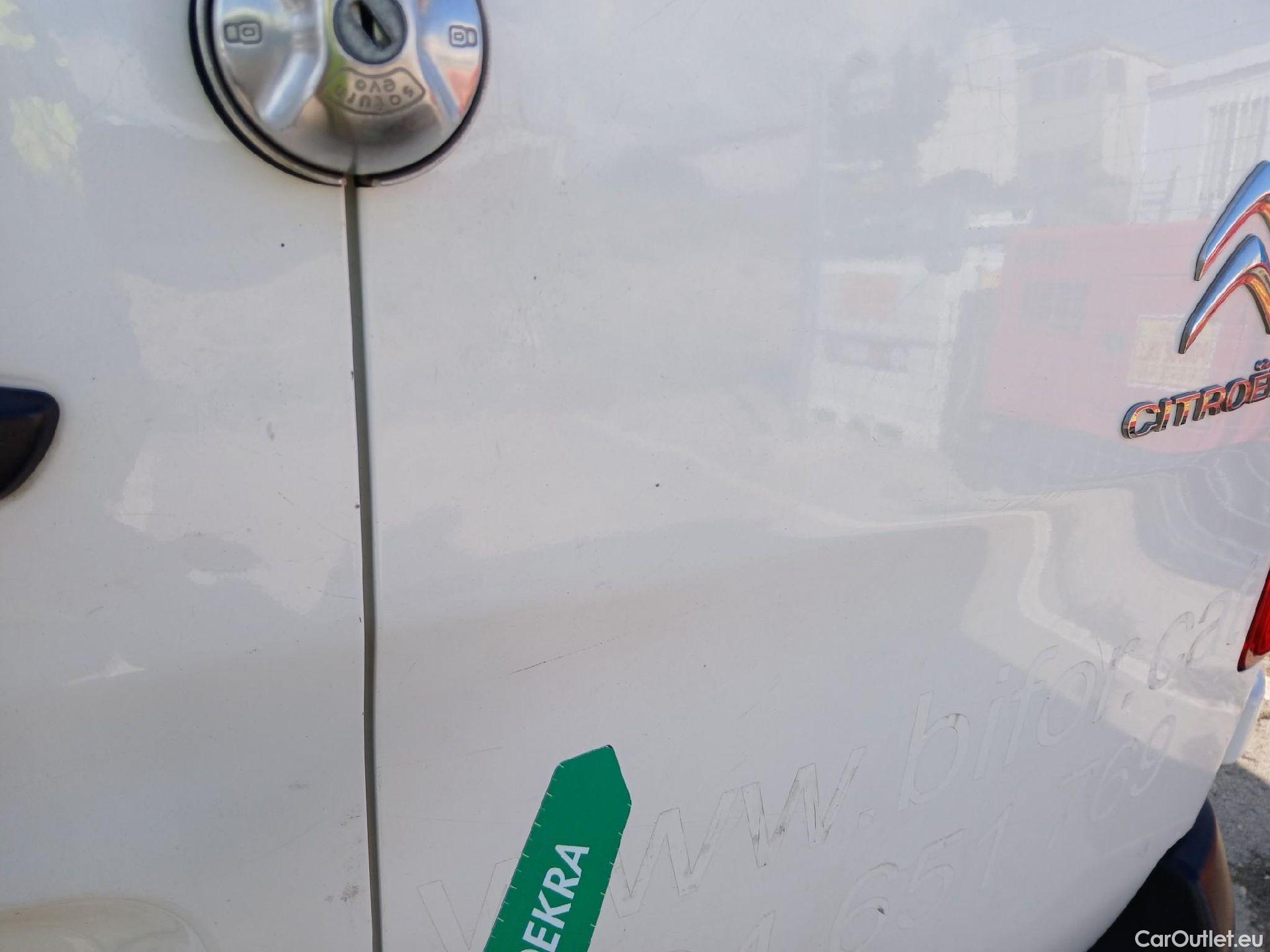  Citroen  Jumpy CITROEN  / 2016 / 4P / furgón Talla M BlueHDi 85KW (115CV) 6v Confort #29