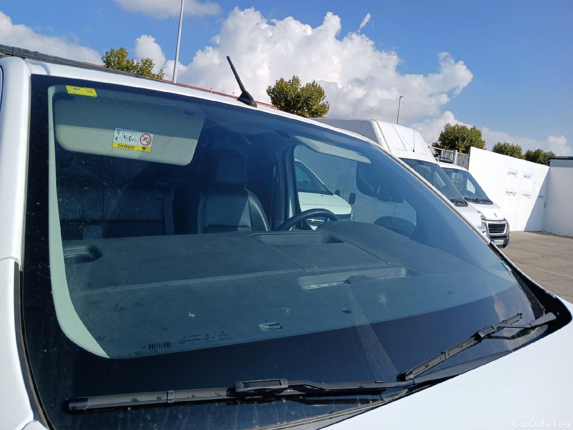  Citroen  Jumpy CITROEN  / 2016 / 4P / furgón Talla M BlueHDi 85KW (115CV) 6v Confort #12