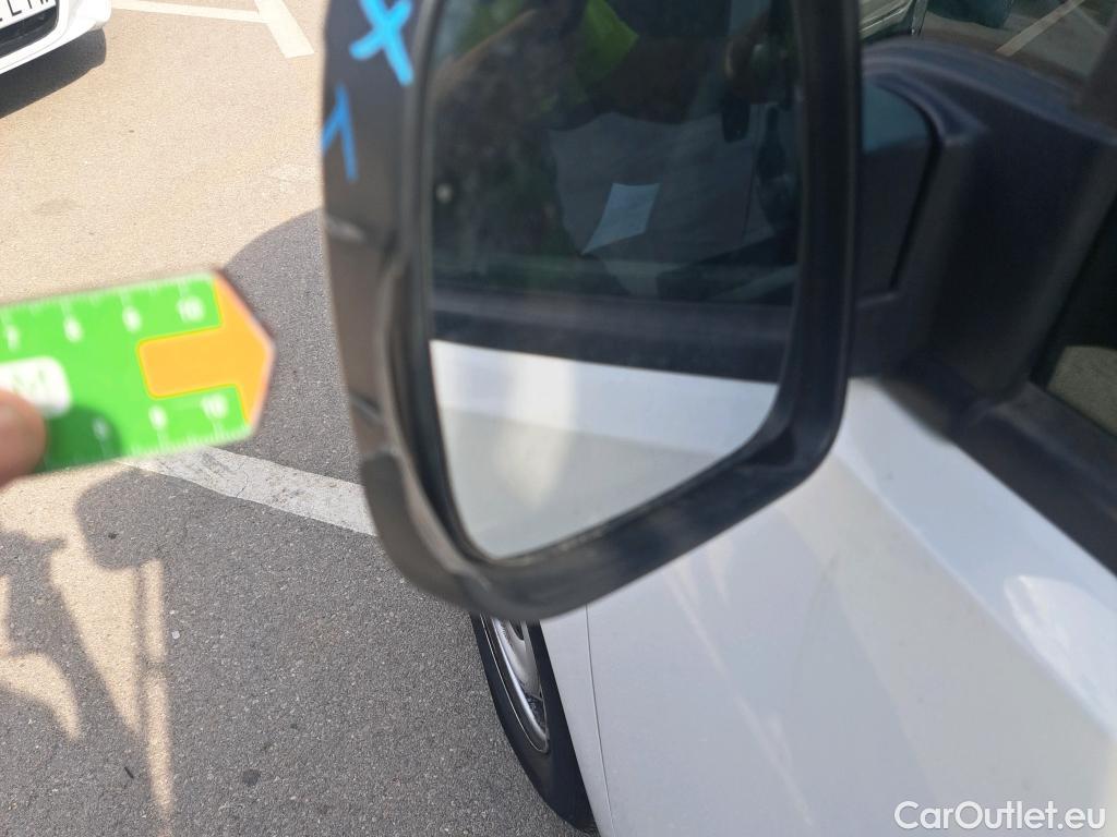 Citroen  Berlingo CITROEN  / 2018 / 3P / furgón derivado de turismo Talla M BlueHDi 73kW CONTROL (AC) #5