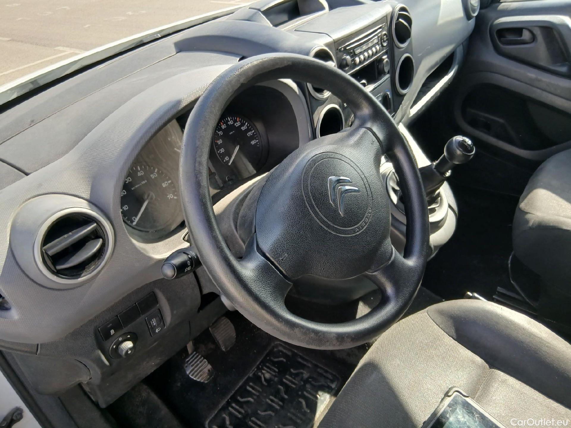  Citroen  Berlingo CITROEN  / 2015 / 3P / furgón derivado de turismo BlueHDi 74KW (100CV) #14