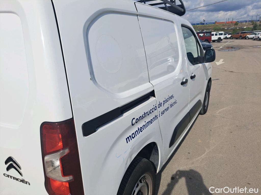  Citroen  Berlingo CITROEN  / 2018 / 3P / furgón derivado de turismo Talla M BlueHDi 73kW CONTROL (AC) #16