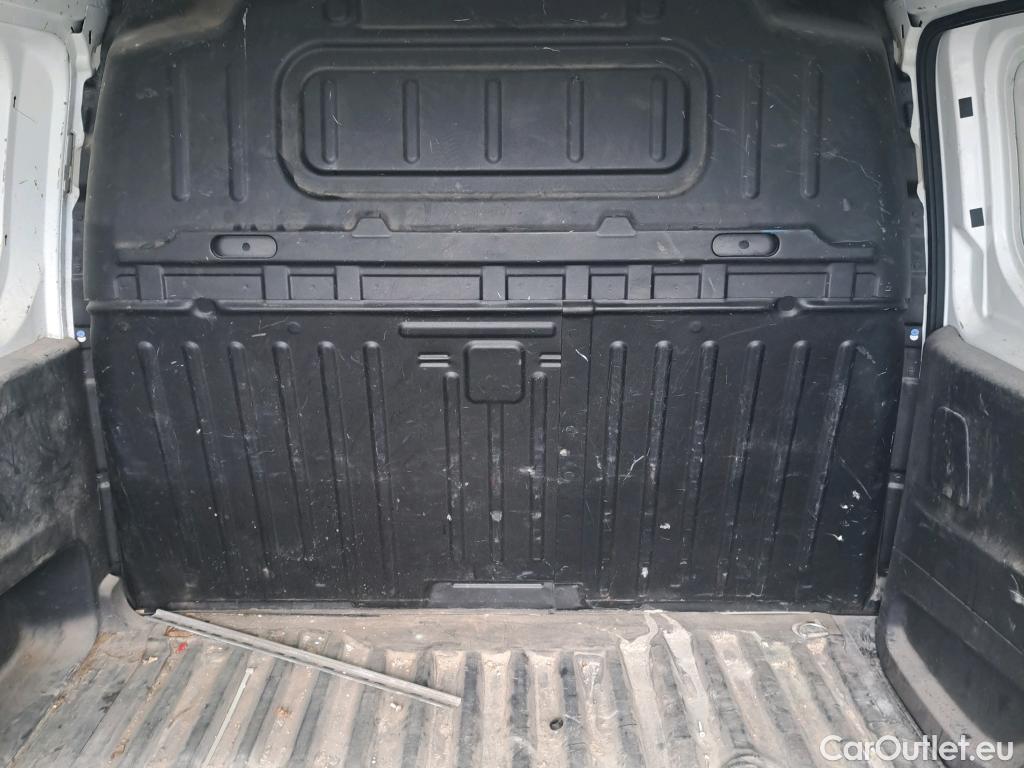  Citroen  Berlingo CITROEN  / 2018 / 3P / furgón derivado de turismo Talla M BlueHDi 73kW CONTROL (AC) #18
