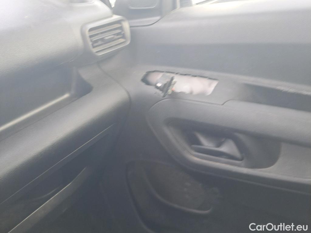  Citroen  Berlingo CITROEN  / 2018 / 3P / furgón derivado de turismo Talla M BlueHDi 73kW CONTROL (AC) #53