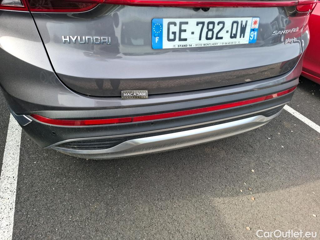  Hyundai  Santa Fe  Executive Plug-In Hybrid 4WD 1.6 T-GDI 265CV BVA6 7 Sieges E6d #23
