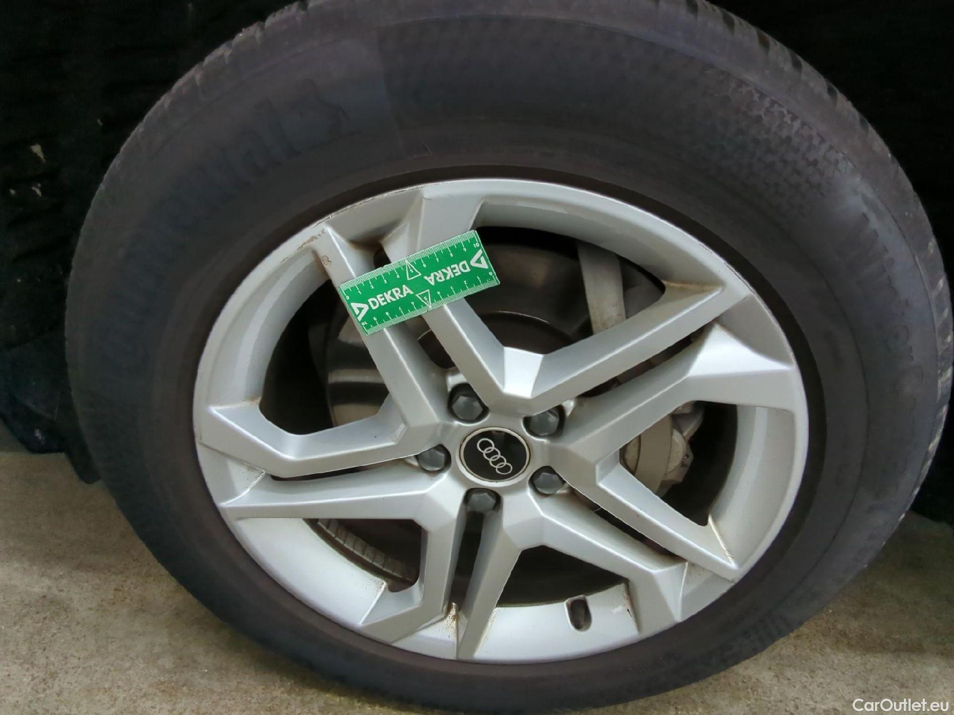  Audi  Q5 AUDI  / 2020 / 5P / SUV 40 TDI 204 QTT S TRONIC 7 BUSINESS EXE #6