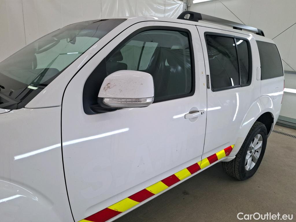  Nissan  Pathfinder NISSAN  5p SUV 2.5 dCi SE #18