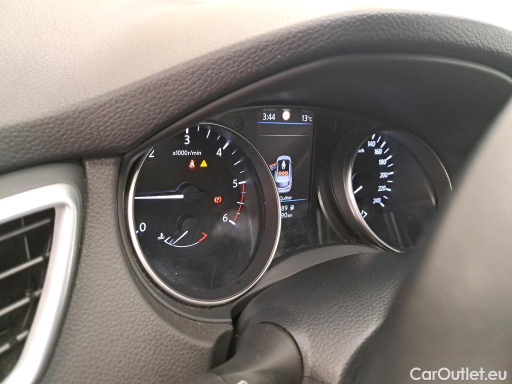  Nissan  Qashqai NISSAN  / 2017 / 5P / Crossover 1.5 DCI 115 DCT Business Edition #16