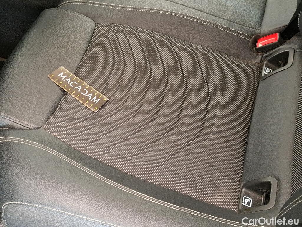  Mercedes  A-Klasse MERCEDES-BENZ Classe A Berline / 2018 / 4P / Berline A 200 d Business Line 8G-DCT #14