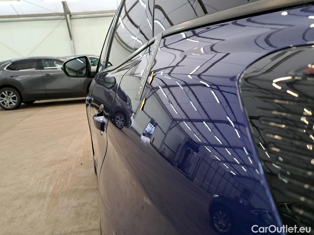  Peugeot  3008 PEUGEOT  5p SUV BlueHDi 130 S&S EAT8 ALLURE BUSINESS #16