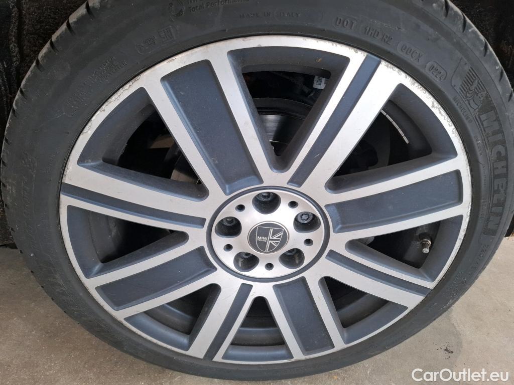  Mini  Countryman MINI  / 2020 / 5P / Crossover Cooper SE ALL4 Yours 125+95ch BVA6 #25