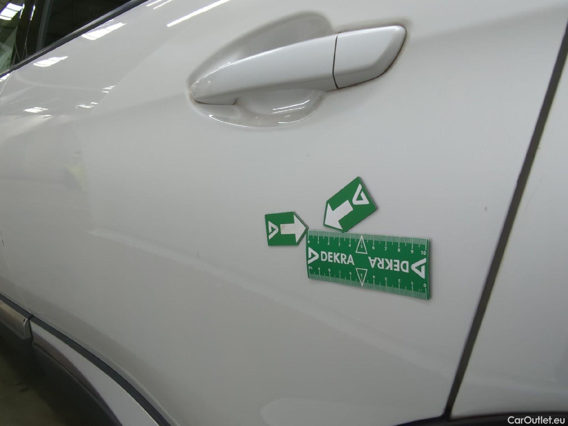  Peugeot  5008  Allure Pack 1.5 HDi 130CV BVA8 7 Sieges E6d #48