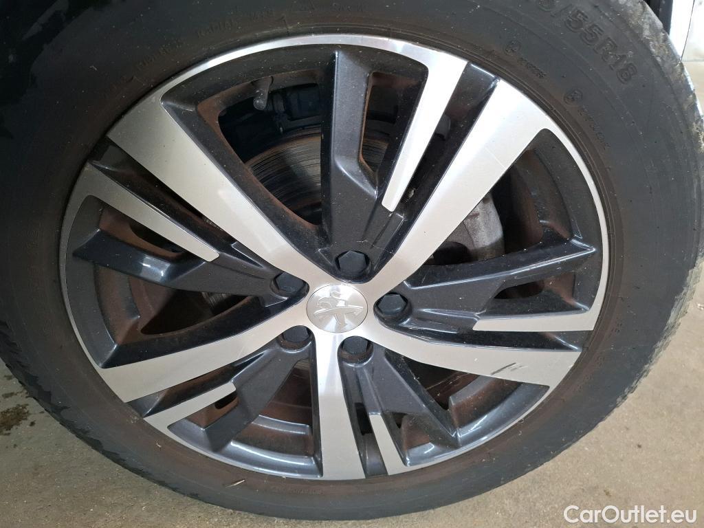  Peugeot  3008  Allure Business 1.5 HDi 130CV BVA8 E6dT #30
