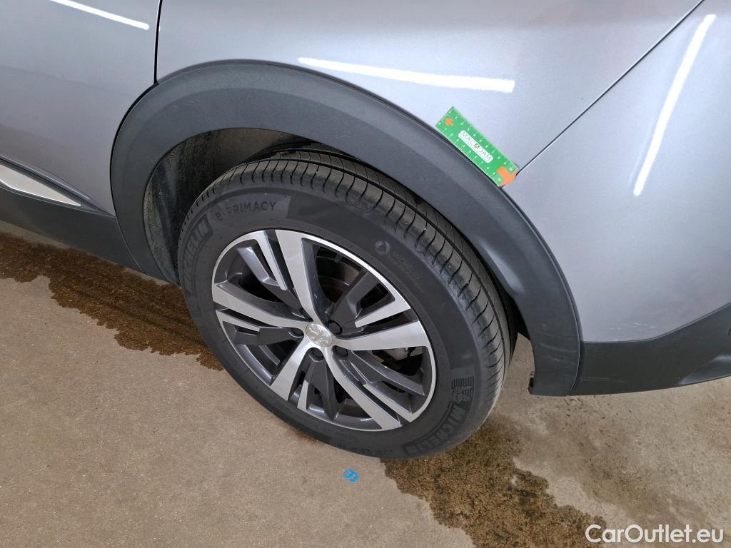  Peugeot  3008  Allure Pack 1.5 HDi 130CV BVM6 E6d #36