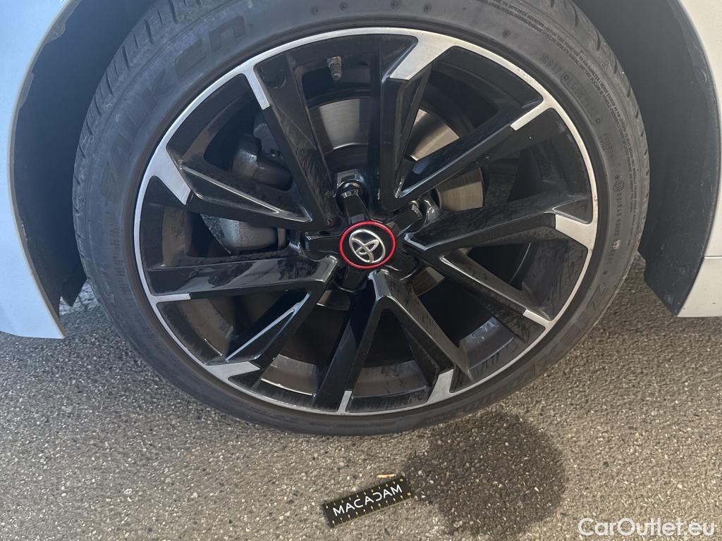  Toyota  Corolla TOYOTA  Touring Sports / 2018 / 5P / Break Hybride 184h GR Sport #25