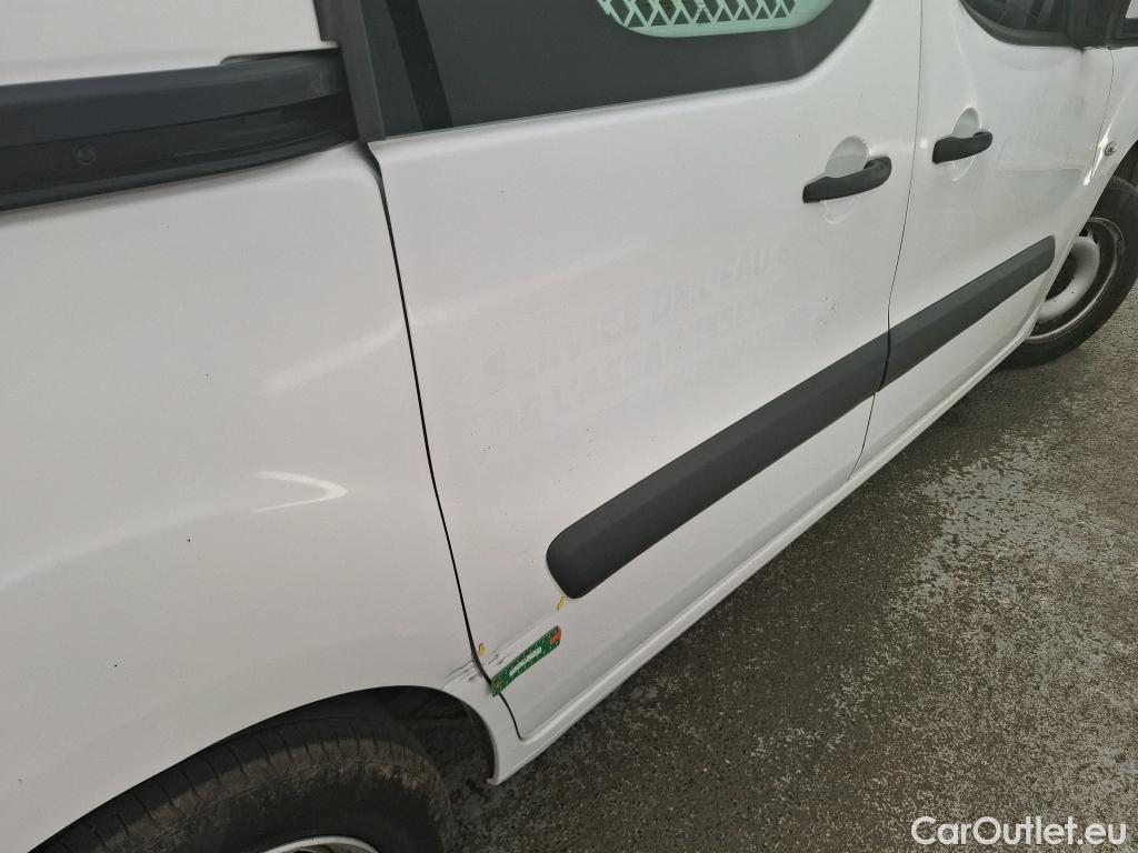  Citroen  Berlingo CITROEN  VU 3p Fourgonnette BlueHDi 100 S&S ETG6 Club M #9