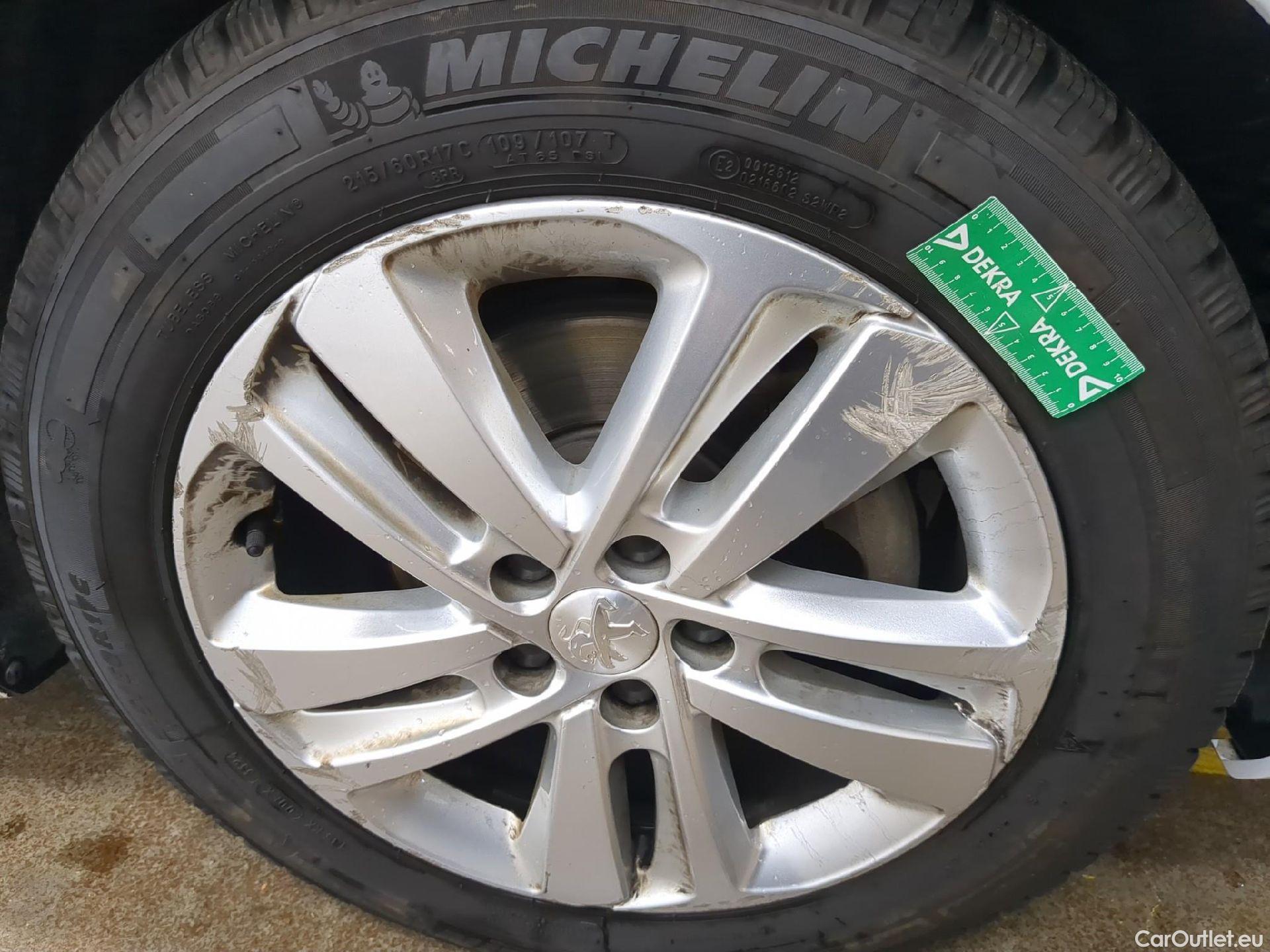  Peugeot  Expert  Fourgon Cabine Approfondie Fixe Asphalt Standard 2.0 HDi 180CV BVA8 E6d #2