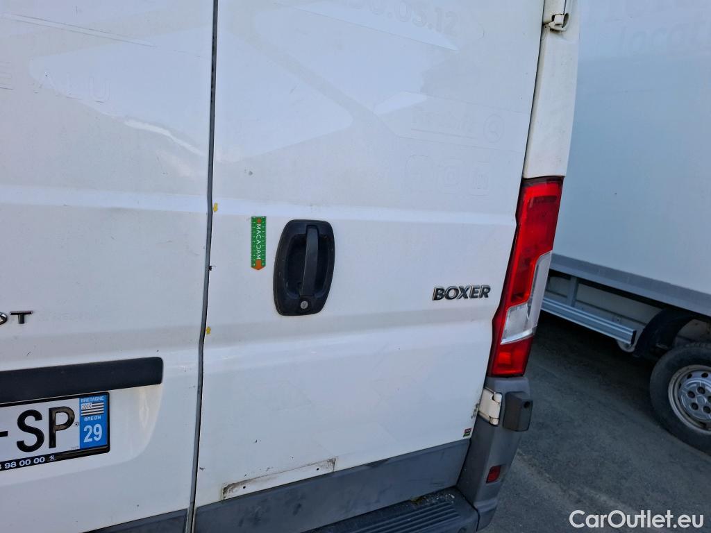  Peugeot  Boxer PEUGEOT  VU 4p Fourgon 22 EHDI 150 PACK CLIM NAV 335 L2H2 #13