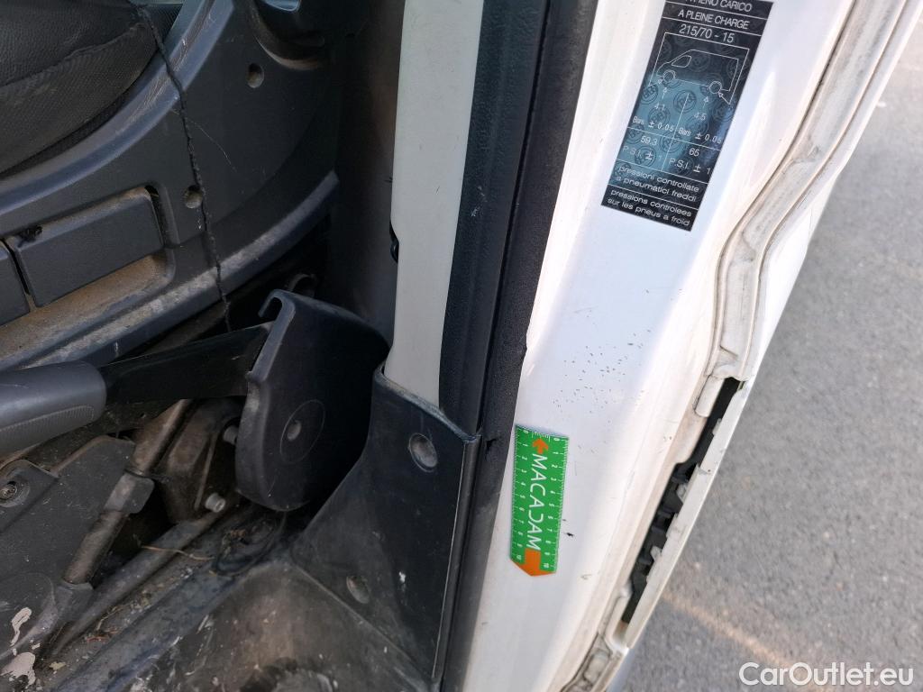  Peugeot  Boxer PEUGEOT  VU 4p Fourgon 22 EHDI 150 PACK CLIM NAV 335 L2H2 #23