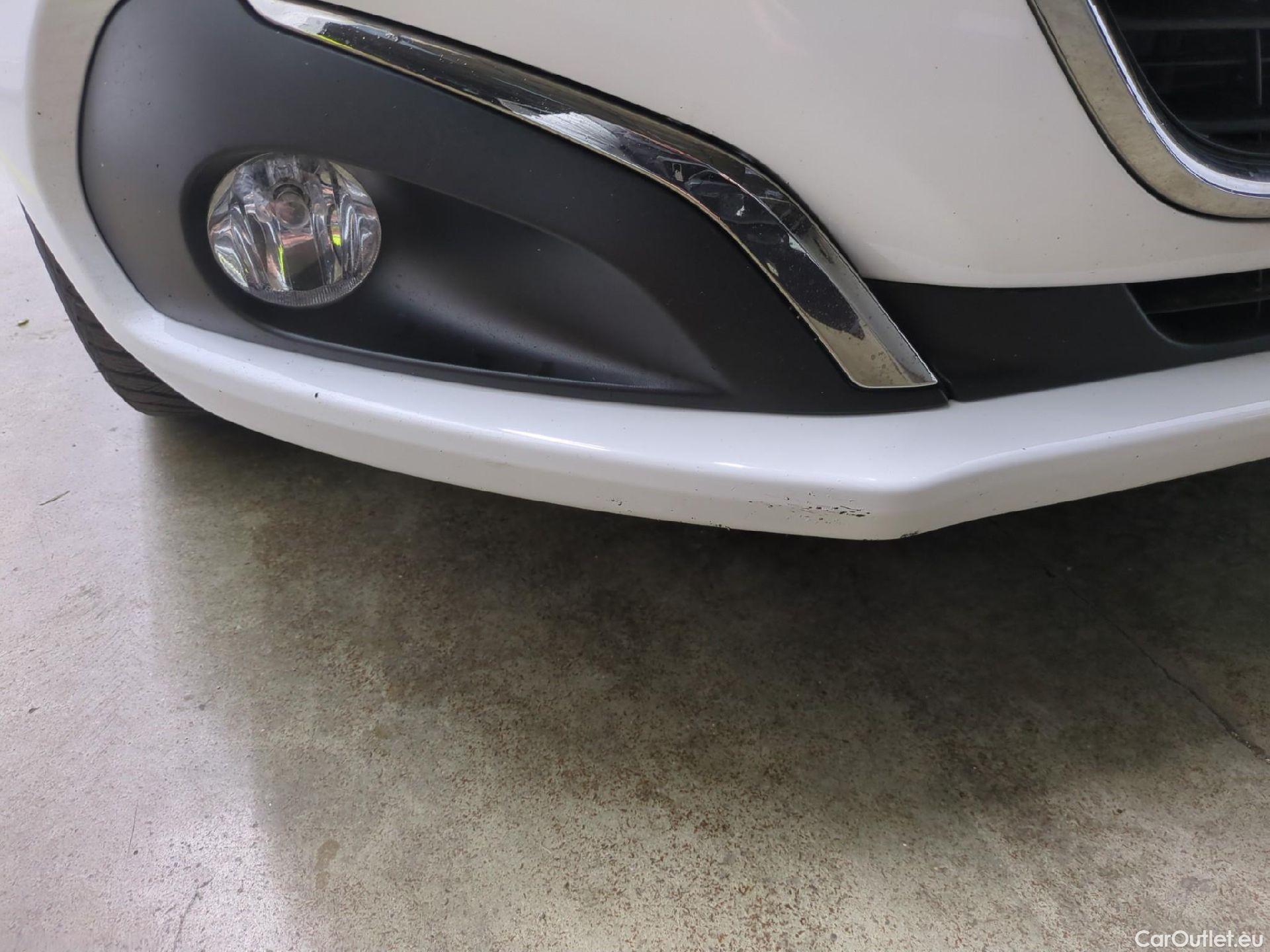  Peugeot  208  Affaire Premium Pack 1.5 HDi 100CV BVM5 E6dT #35