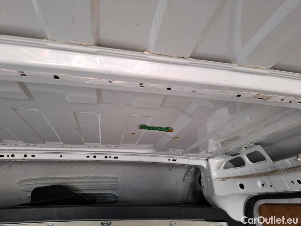  Peugeot  Boxer PEUGEOT  VU 4p Fourgon 22 EHDI 150 PACK CLIM NAV 335 L2H2 #3