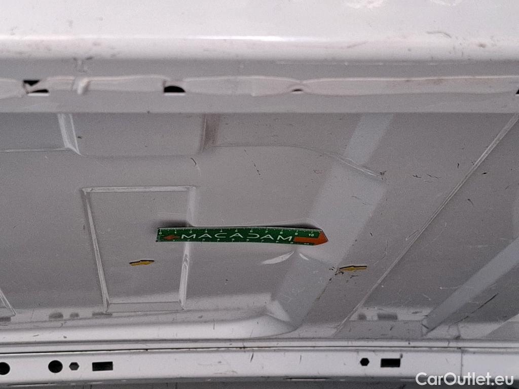  Peugeot  Boxer PEUGEOT  VU 4p Fourgon 22 EHDI 150 PACK CLIM NAV 335 L2H2 #4