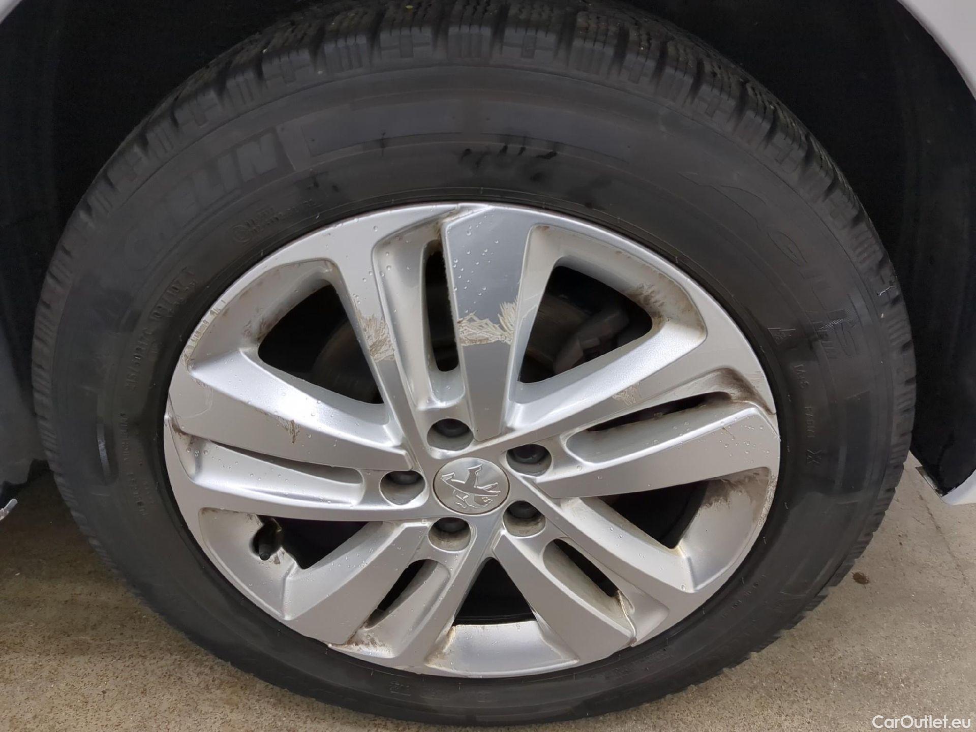 Peugeot  Expert  Fourgon Cabine Approfondie Fixe Asphalt Standard 2.0 HDi 180CV BVA8 E6d #12
