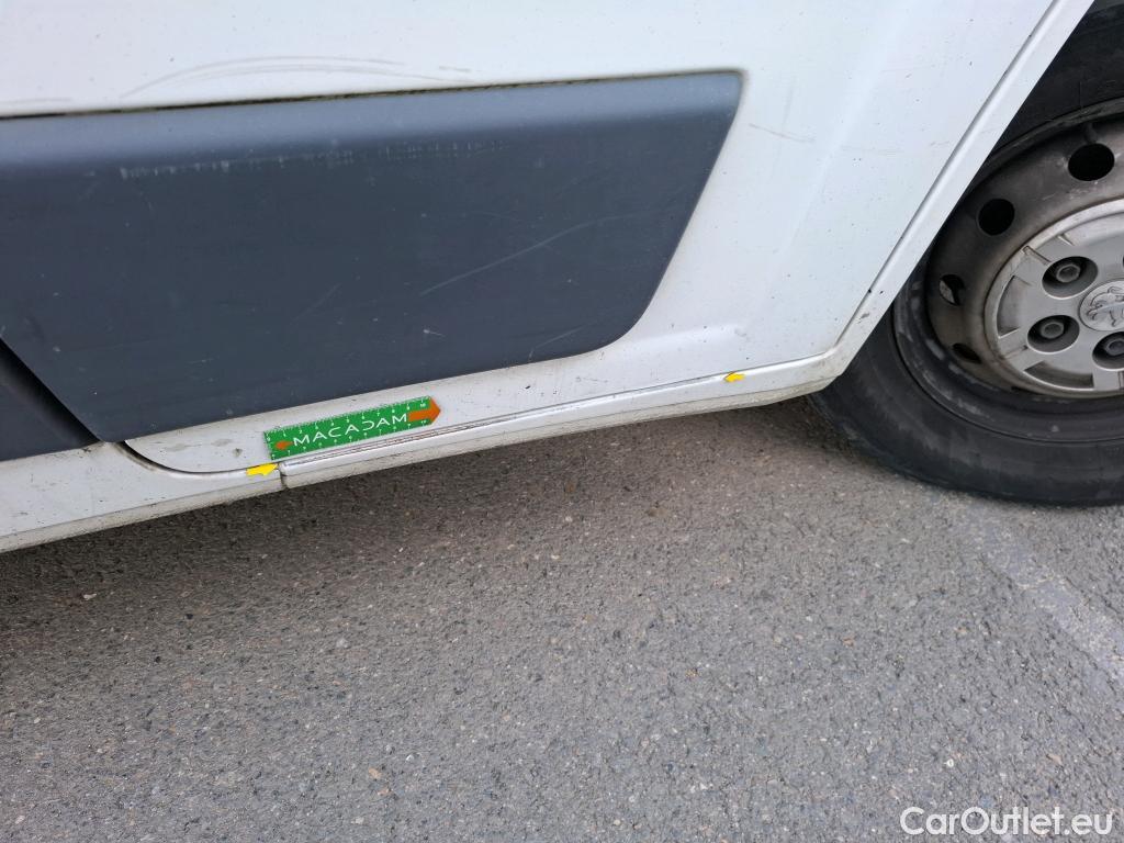 Peugeot  Boxer PEUGEOT  VU 4p Fourgon 22 EHDI 150 PACK CLIM NAV 335 L2H2 #21