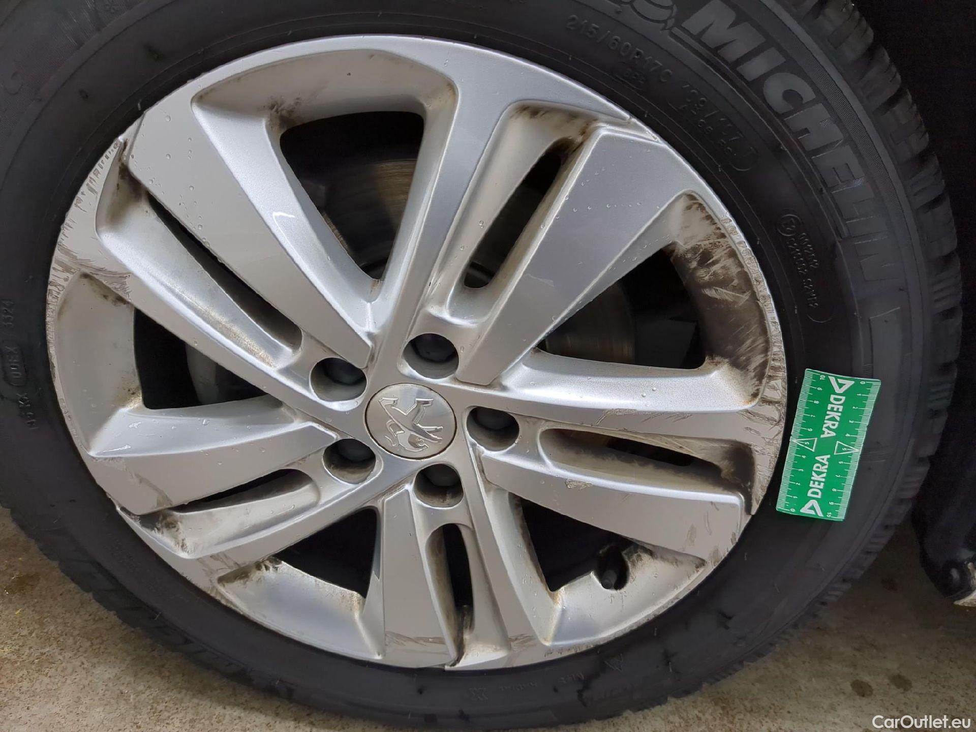  Peugeot  Expert  Fourgon Cabine Approfondie Fixe Asphalt Standard 2.0 HDi 180CV BVA8 E6d #9