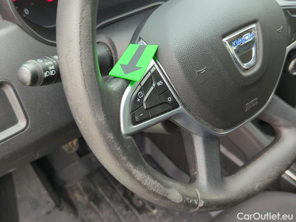  Dacia  Duster 1.5 Blue dCi 115CP Comfort 4WD #32