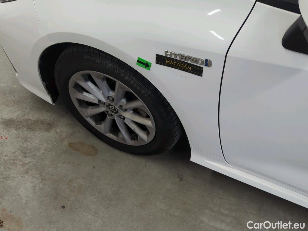 Toyota  Corolla 1.8 Hybrid Dynamic HSD E-CVT #15