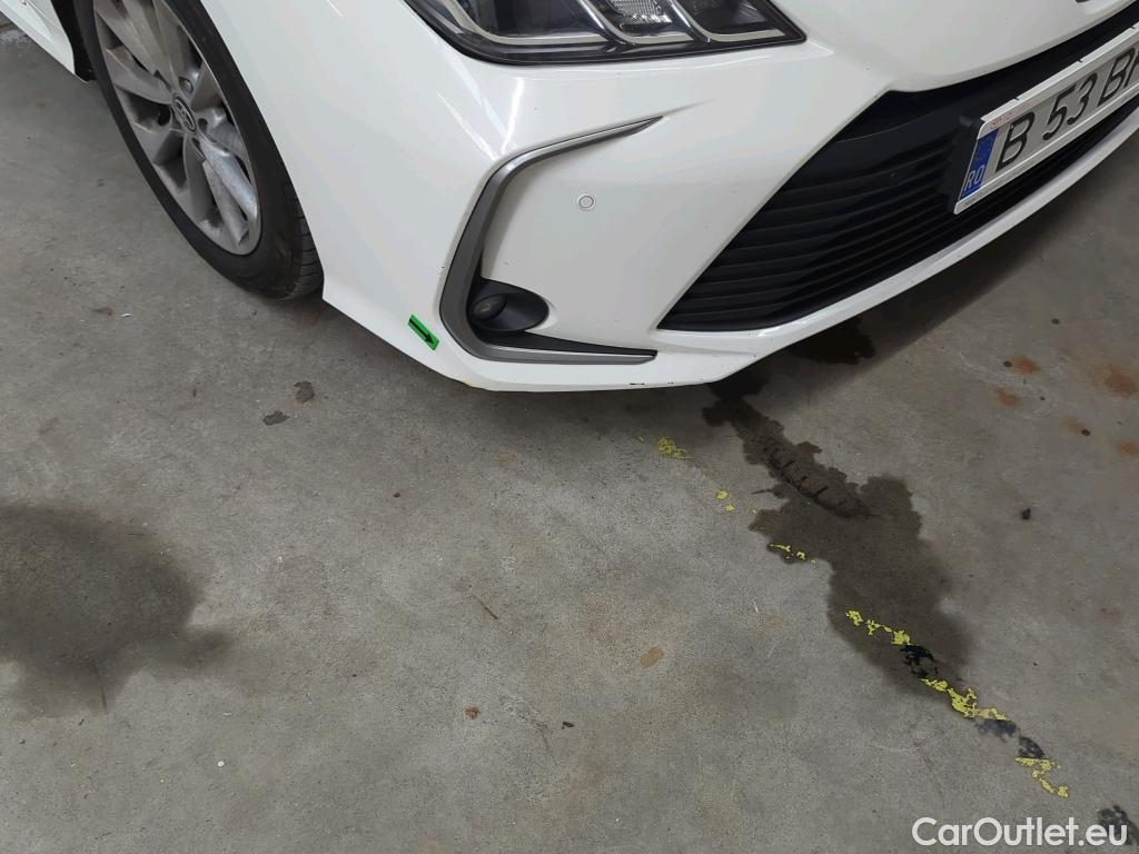  Toyota  Corolla 1.8 Hybrid Dynamic HSD E-CVT #9