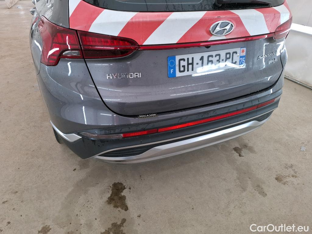  Hyundai  Santa Fe  Business Plug-In Hybrid 4WD 1.6 T-GDI 265CV BVA6 7 Sieges E6d #31