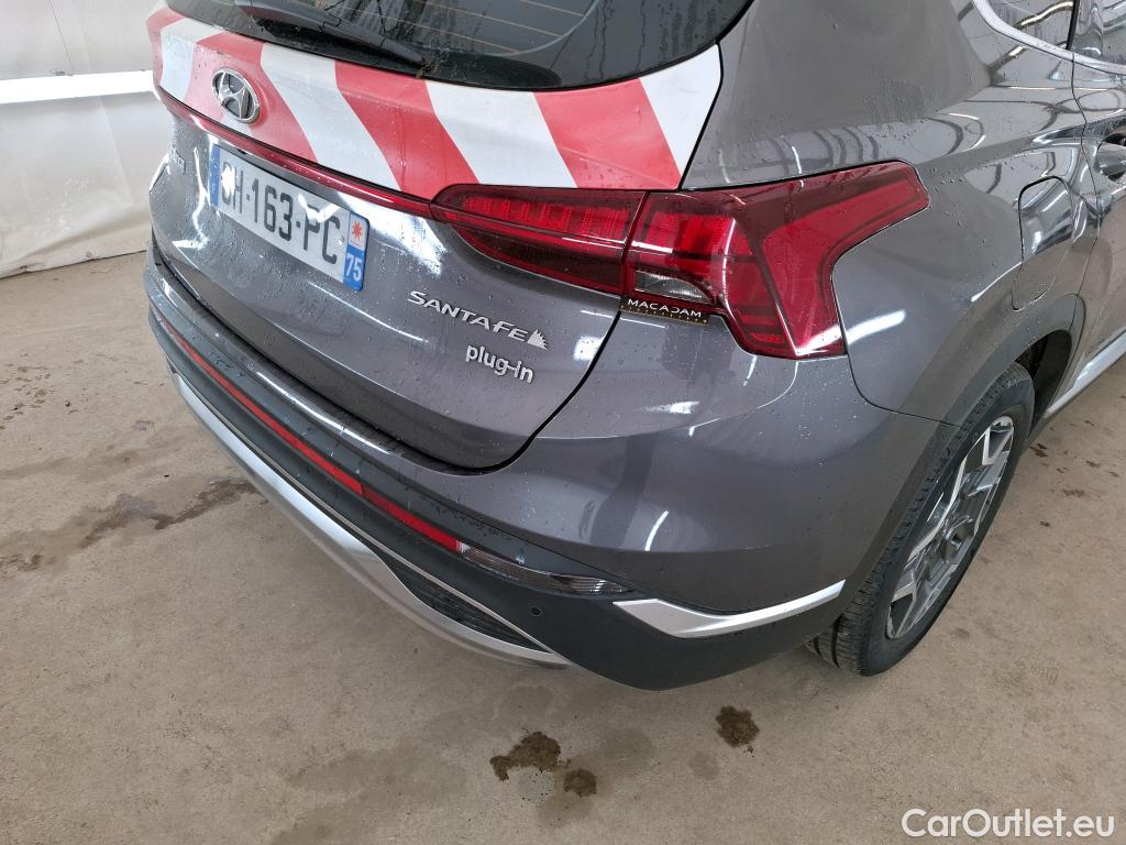  Hyundai  Santa Fe  Business Plug-In Hybrid 4WD 1.6 T-GDI 265CV BVA6 7 Sieges E6d #44