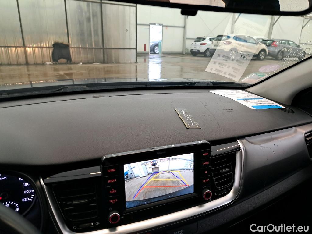  KIA  STONIC  Active 1.0 T-GDI 120CV BVA7 E6dT #5
