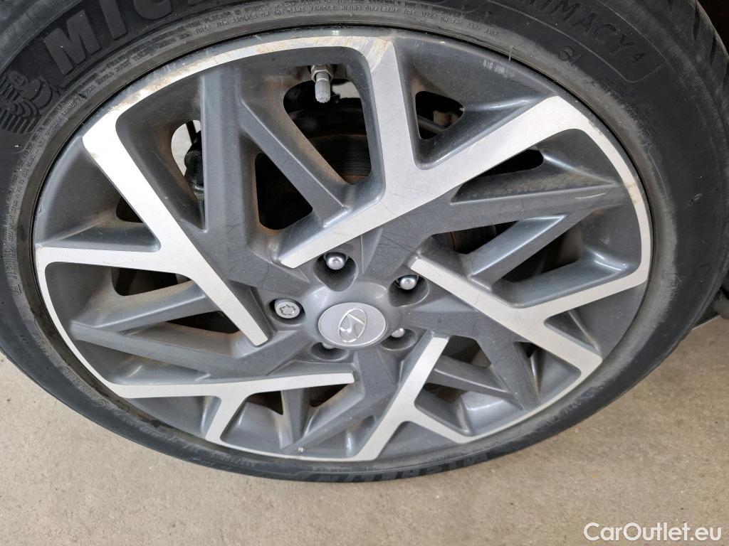  Hyundai  Konna Kona Executive Hybrid 2WD 1.6 GDI 140CV BVA6 E6d #4