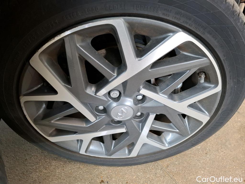  Hyundai  Konna Kona Executive Hybrid 2WD 1.6 GDI 140CV BVA6 E6d #9