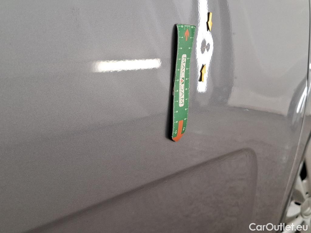  Citroen  C3  Feel Business 1.2 PureTech 80CV BVM5 E6d #18