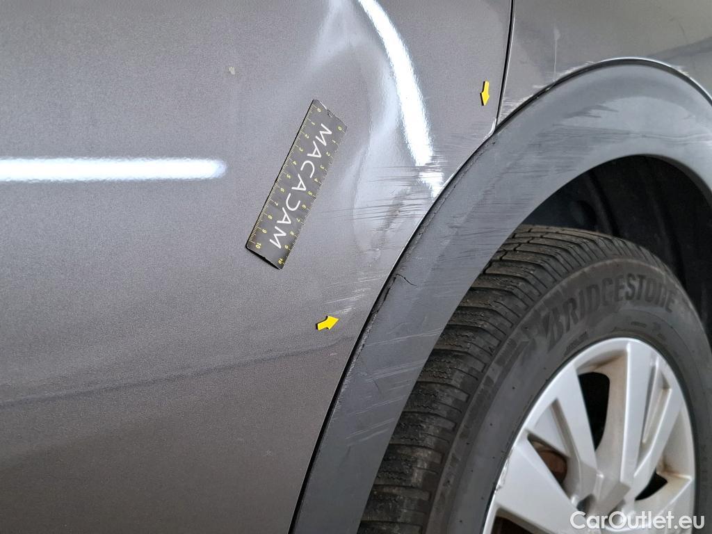  Peugeot  3008  II Active Pack 1.5 HDi 130CV BVM6 E6d #9