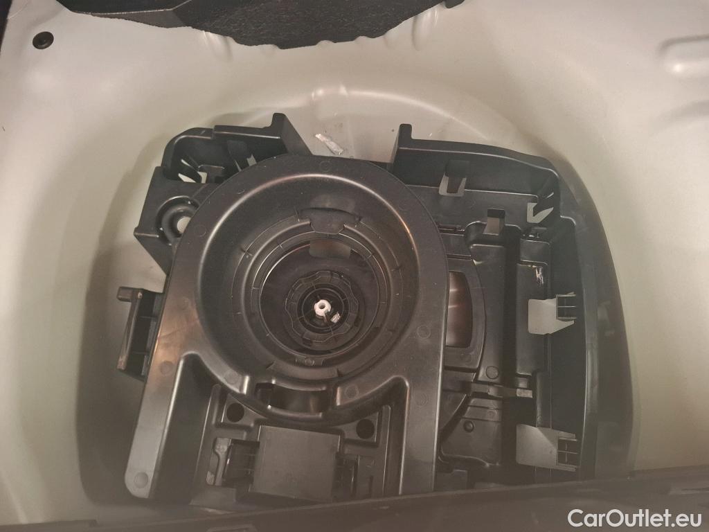  Citroen  C3  Feel Business 1.2 PureTech 80CV BVM5 E6d #4