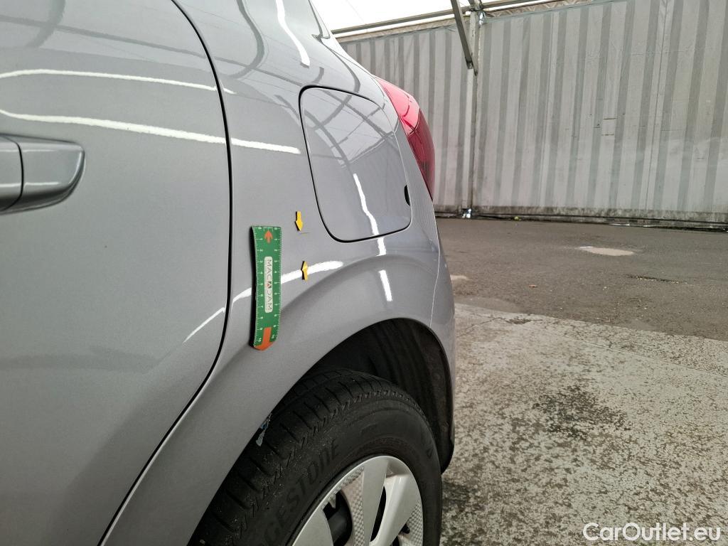  Citroen  C3  Feel Business 1.2 PureTech 80CV BVM5 E6d #12