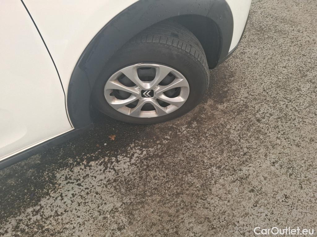  Citroen  C3  Feel Business 1.2 PureTech 80CV BVM5 E6d #2