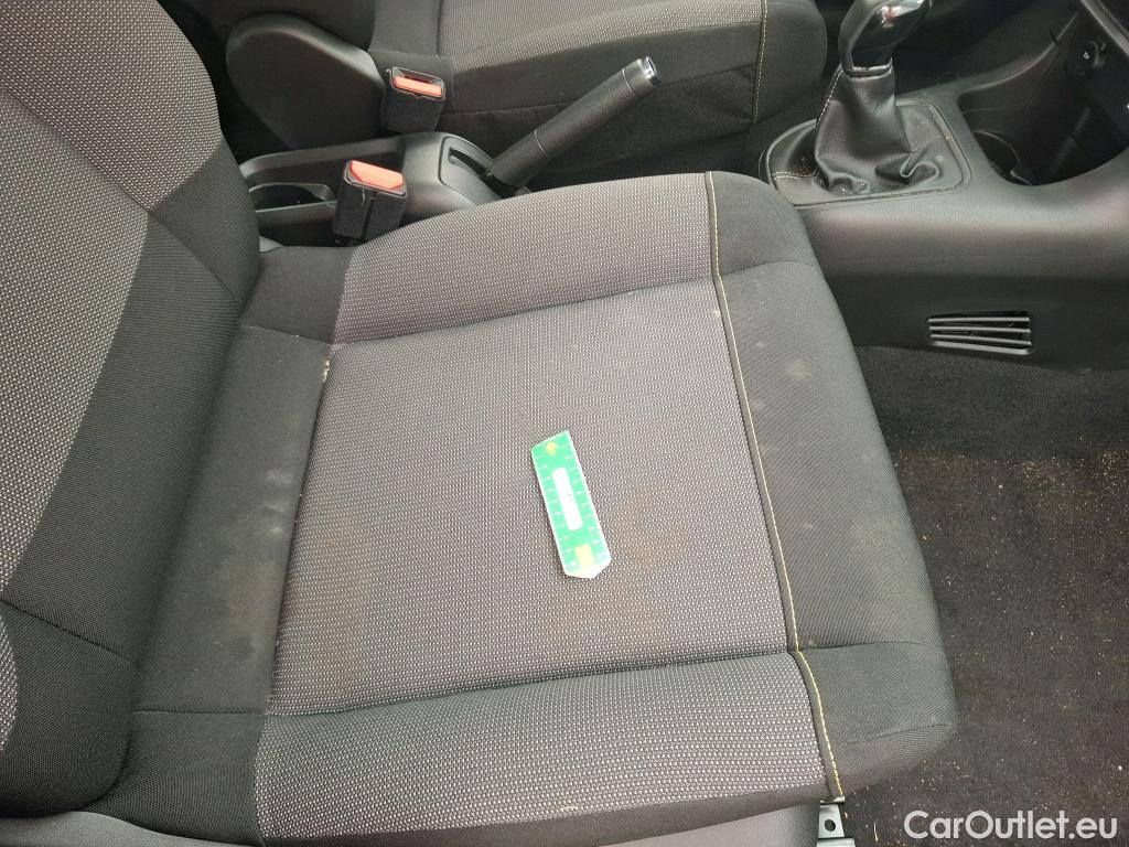  Citroen  C3  Feel Business 1.2 PureTech 80CV BVM5 E6d #21
